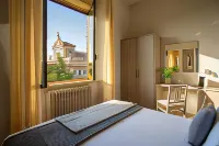 Domus Pacis Assisi Hotel dekat Suore Francescane Missionarie Di Maria