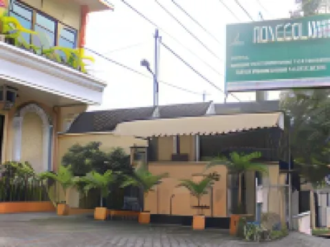 Hotel Ronggolawe Hotels in Cepu