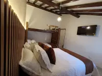 La Toscana Hostel