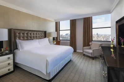 The Ritz-Carlton, Philadelphia Hotels near Mummers Museum