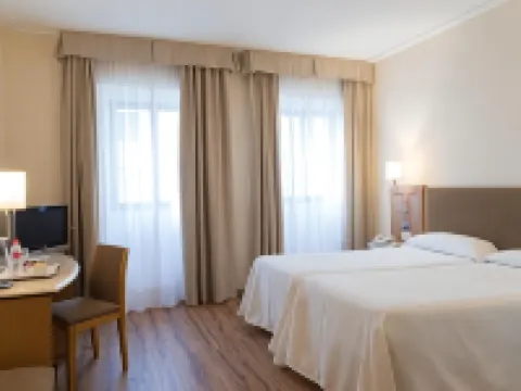 ホテル イングラテラ グラナダのホテル