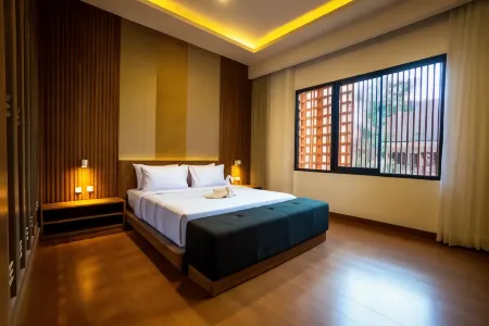 Hotel Ariandri Puncak Отели рядом с достопримечательностью «Таман Сафари Индонезия Богор»