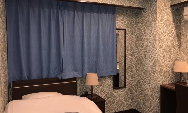 Ikebukuro, Tokyo: Hatoya Hotel