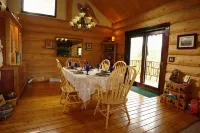 The Garrison Inn a Montana Bed & Breakfast Hotels in Marion