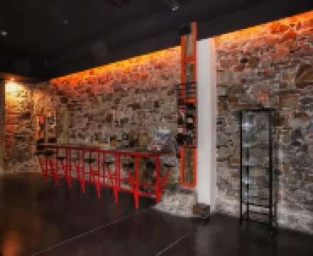 ポッシュテル ビルバオ プレミアム ホステル