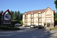 Canadian Inn - 2-Star
