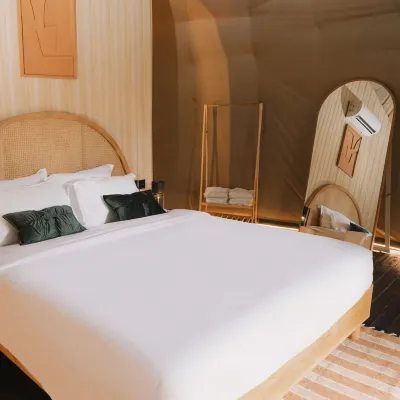 RINDANG Glamping