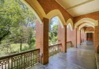 The Old Priory Hotels in Beechworth