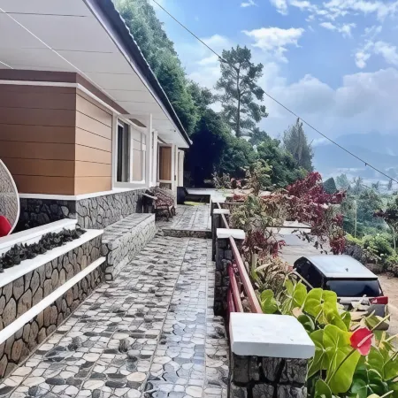 Villa Takasima Berastagi