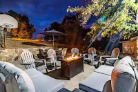 Ultimate Relaxation Retreat w/ Game Room & Hot Tub