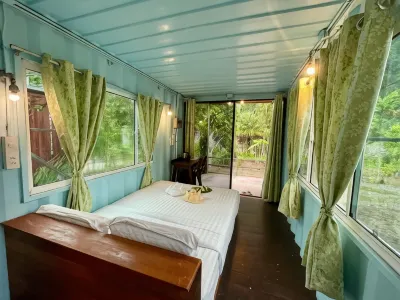 The Camper Lodge, Khao Sok