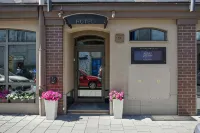 Astoria Gold Hotel