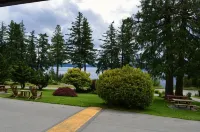 Seaside Villa Motel & RV Park