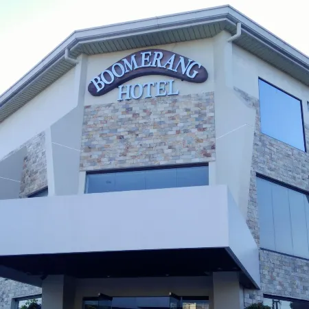 Boomerang Hotel