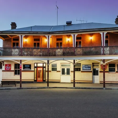 Commercial Travellers House