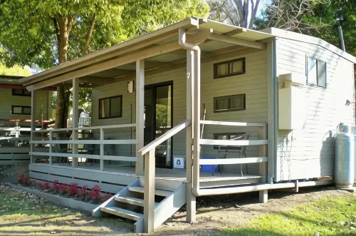 Mallacoota's Shady Gully Caravan Park Hotel a Gipsy Point