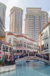Luxe in Venice - مسبح