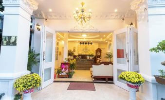 GREEN MEADOW VILLA&café