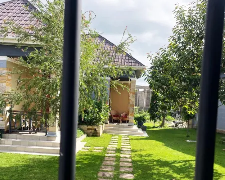Ngare Lodge Hotels in Monduli