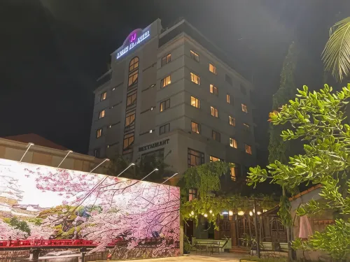 Hoang Yen Hotel Hotels in Thuận An