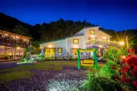 Goseong Hatsal Gadeuk Pension Hotels near Goseong Dinosaur Museum