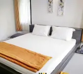 The Alit Hotels in Wonosalam