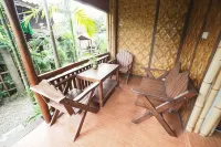Phu Resort Hotels in Sathan