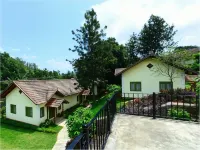Springdale Heritage Resort Отели в г. Вандиперияр