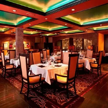 Carson Valley Motor Lodge and Suites