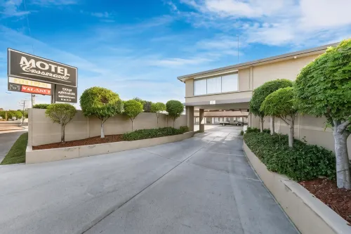 Cessnock Motel Hotels in Bellbird