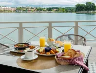 Hotel Casona del Lago Hotels in Flores