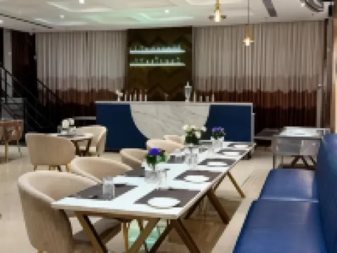 皇帝天堂酒店 比拉斯普酒店