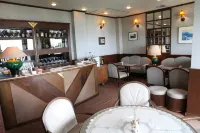 Gamagori Classic Hotel - parking