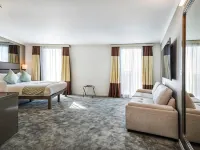 Atrium Hotel Heathrow Hotels in Hounslow
