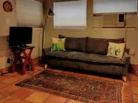 Studio Apartment in Historic Neighborhood