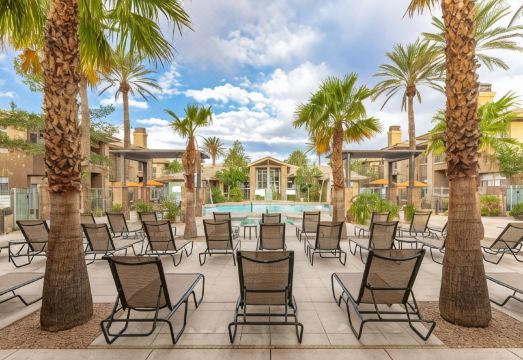 2. 더 클리프스 앳..