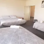 Horse and Jockey Inn Hotels in Okoroire