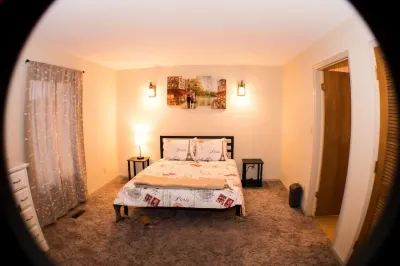 AWESOME 2BR-2Bath Hartselle Home - private bathrooms - DITCH THE HOTEL