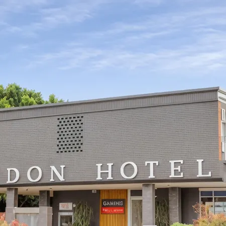 Nightcap at Findon Hotel