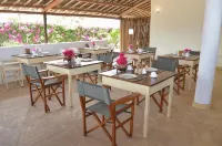 Pole Pole Beach House