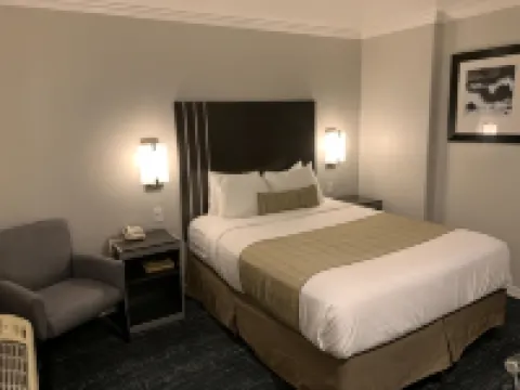 Sand Castle Inn Hotels in Seaside