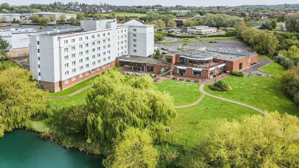 Holiday Inn BASILDON by IHG