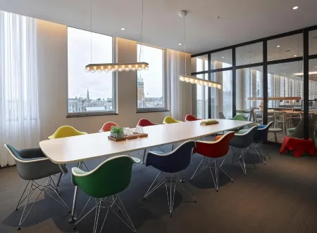 Citizenm Copenhagen Radhuspladsen Отели рядом с достопримечательностью «Копенгагенский университет»