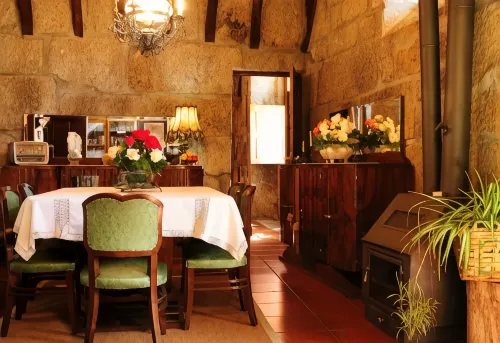 Casa do Fundo - Sustainable & Ecotourism - Vila