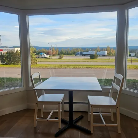 Howard Johnson by Wyndham Hinton