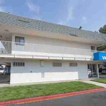 Hi - Wheel Flats Hotel Exterior