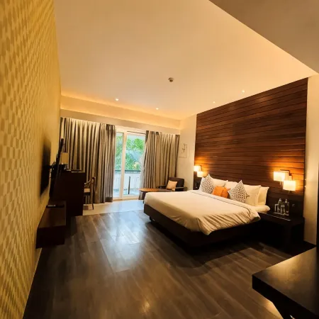 The Golkonda Resort and Spa Отели рядом с достопримечательностью «Оушен Парк»