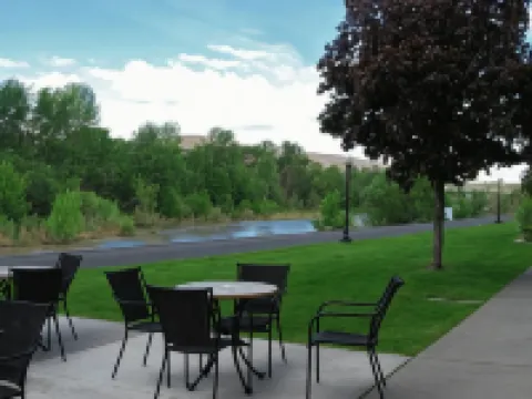 Baymont by Wyndham Yakima Riverfront Hotels in Yakima