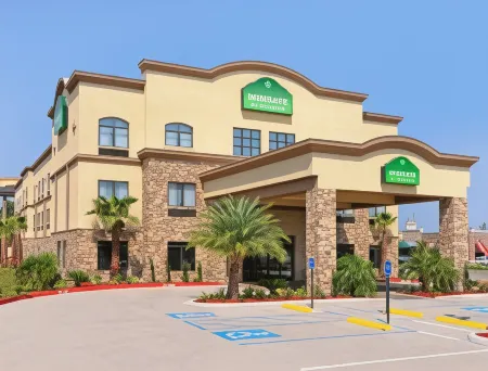 Wingate by Wyndham Lake Charles Casino Area Отели рядом с достопримечательностью «Crying Eagle Brewing Company»