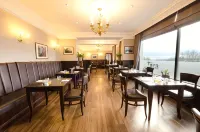 Hatton Court Hotel - Bữa sáng